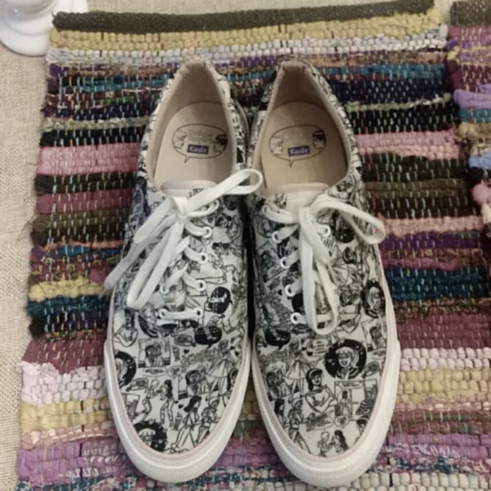 Keds betty and veronica size 11 tennis shoes